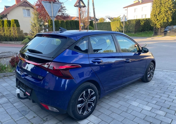 Hyundai i20 cena 54900 przebieg: 61080, rok produkcji 2020 z Trzebiatów małe 211